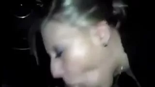 დასუფთავების ლედი fucked by ბიჭი.