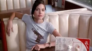 Zoe fucked on საწოლი.