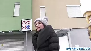 Sabrina Dior მიღწევების porn ყველა ხვრელები.