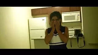ძუძუებიანი დედა ასწავლის ახალგაზრდა წყვილი fuck.