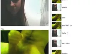Kelsi მონროს fucks გიტარისტი შემდეგ დაბანა.